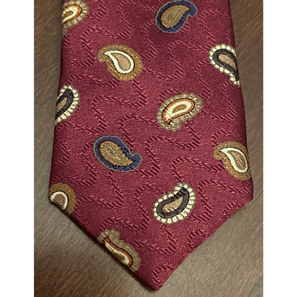 Jos. A. Bank Executive Collection Burgundy Hand Made 100% Silk Made In China - Picture 6 of 9